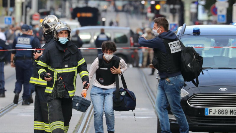 Újabb lefejezéses terrortámadás, több halott Nizzában