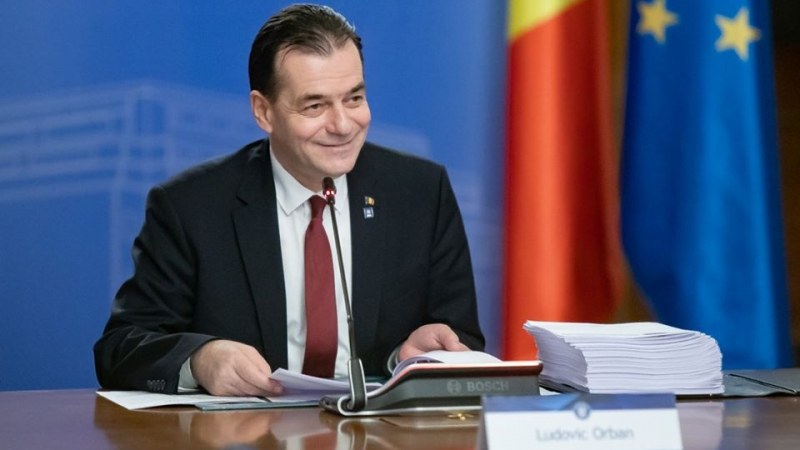 PNL-kormányprogram: Ezer eurós átlagfizetés 2024-re, a nyugdíjpont emelése, három regionális kórház