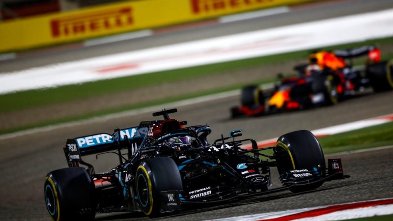 Forma-1, Bahreini Nagydíj: Szahír 2020, Hamilton győzelme és Grosjean őrangyala között