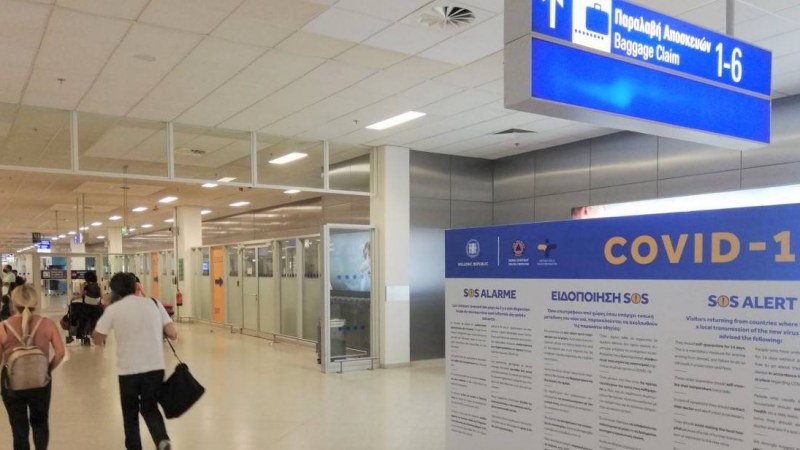Külügy: PLF-űrlap és negatív koronavírus-teszt szükséges a Görögországba utazáshoz