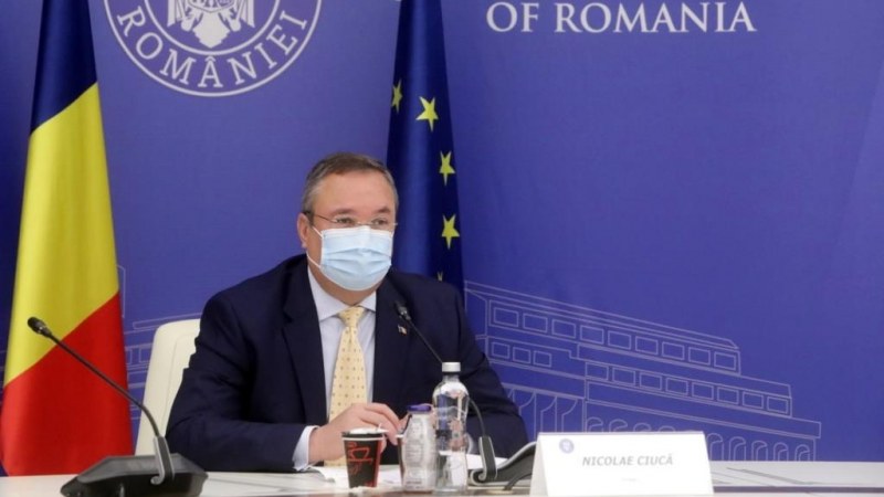 Az érvényben levő szabályok mellett hosszabbítják meg a veszélyhelyzetet