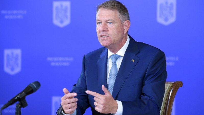 Románia Alkotmányának napja alkalmából üzent az államfő