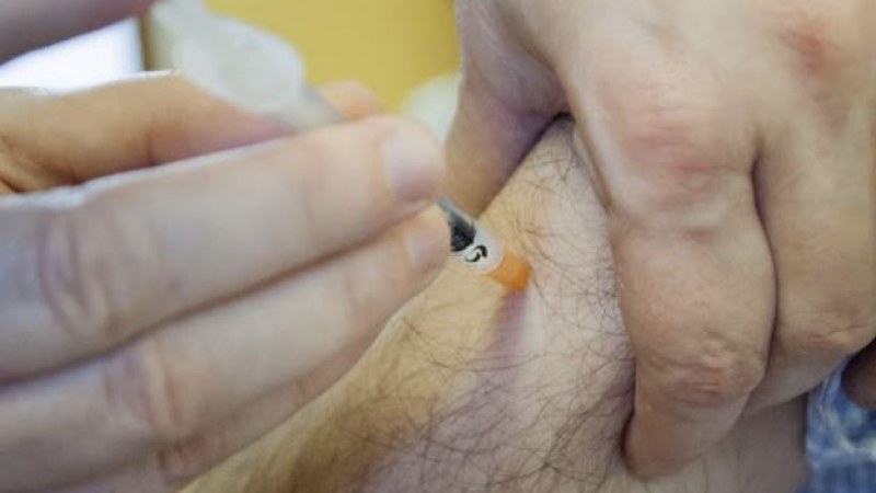 Bárki ingyen megkaphatja az influenza elleni oltást