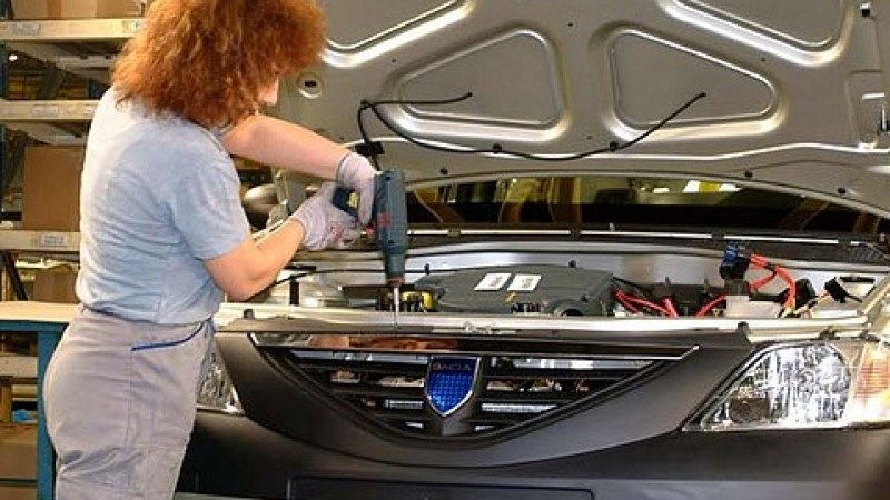 Felfüggesztette a járműgyártást a francia Renault tulajdonában levő Dacia romániai üzeme