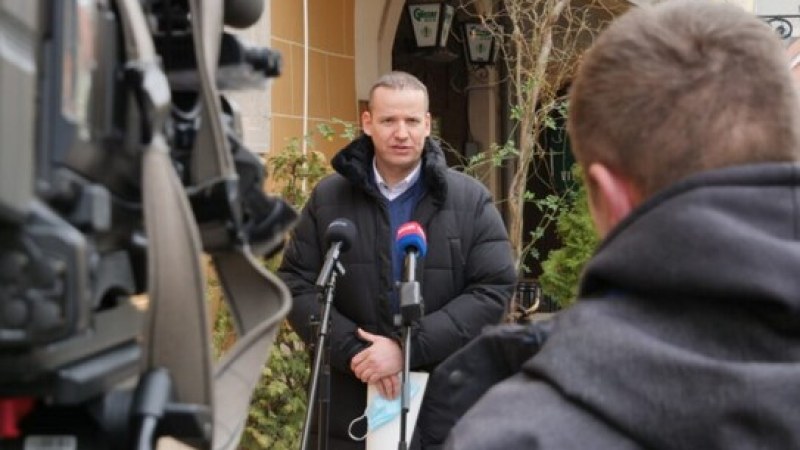 „Hagyják végre dolgozni a magyar embereket!”