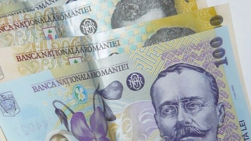 Lassan ugyan, de Románia kezd ismét eladósodni