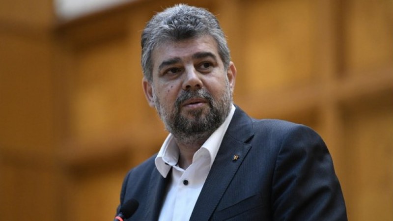 Az „ország kifosztásának” nevezte Marcel Ciolacu a földtörvény módosítását