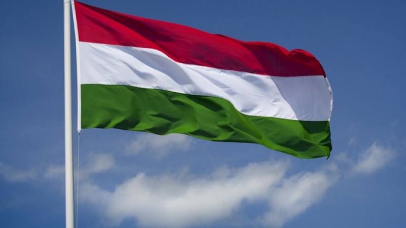 A románok bírósági ítélettel is üldözik a magyar zászlót
