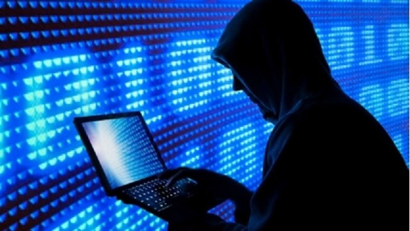 Kibertámadás miatt elérhetetlenné vált a védelmi minisztérium, a kormány és más intézmények honlapja