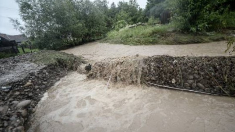 Sárga jelzésű árvízriadó van érvényben éjfélig Kovászna, Hargita és Brassó megyében