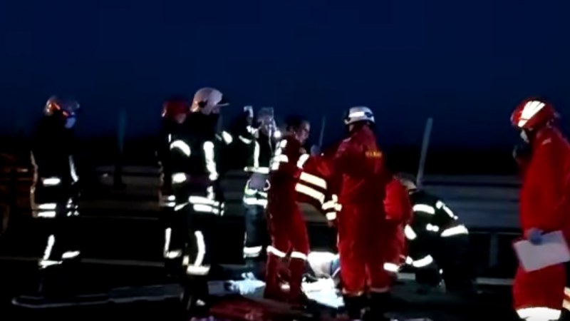 Kisbusz szenvedett súlyos balesetet a Nagylak 2-Csanádpalota határátkelőn