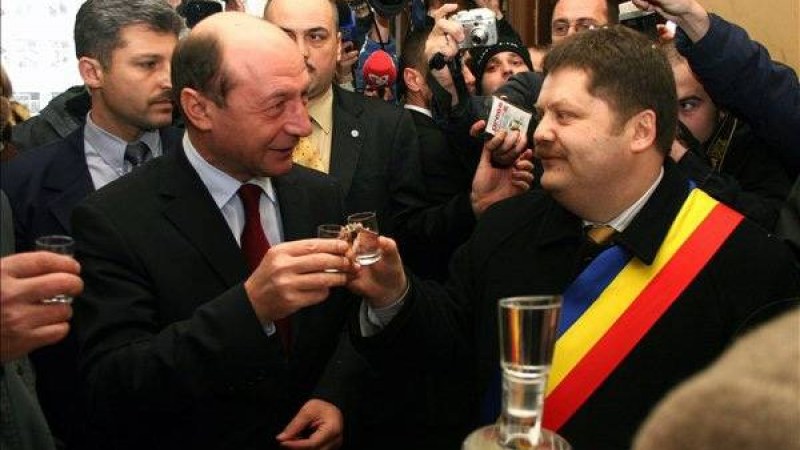 Magyarellenes kijelentései miatt megbírságolták Traian Basescu volt román államfőt