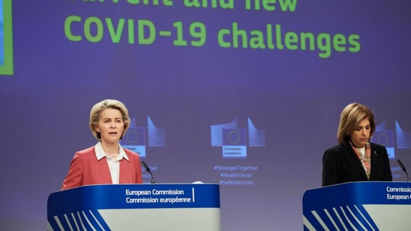 Von der Leyen: ideje elgondolkodni a koronavírus elleni oltás kötelező elrendeléséről