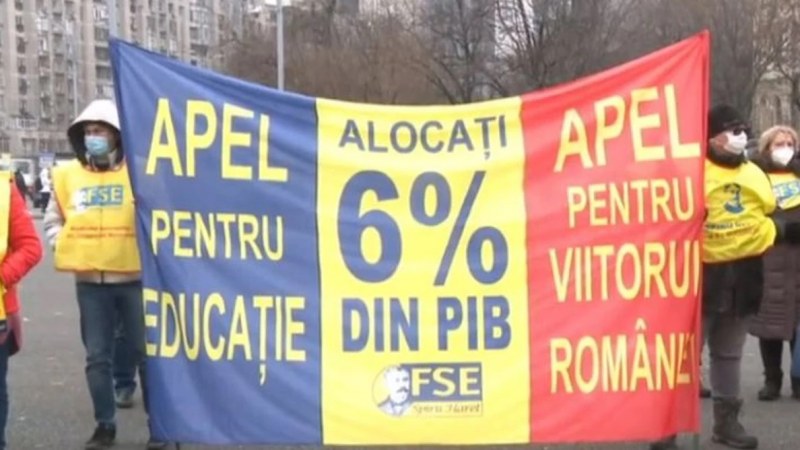 Romániában figyelmeztető sztrájkot tartottak a pedagógusok, tüntettek a statisztikusok