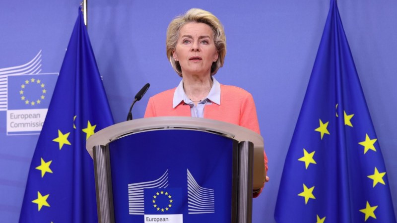 Von der Leyen: az EU lezárja a légterét az orosz légitársaságok előtt, betiltja a Kreml médiagépezetét