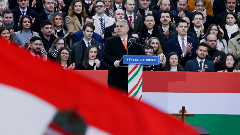 Orbán: nem hagyjuk, hogy a baloldal belerángassa Magyarországot ebbe a háborúba