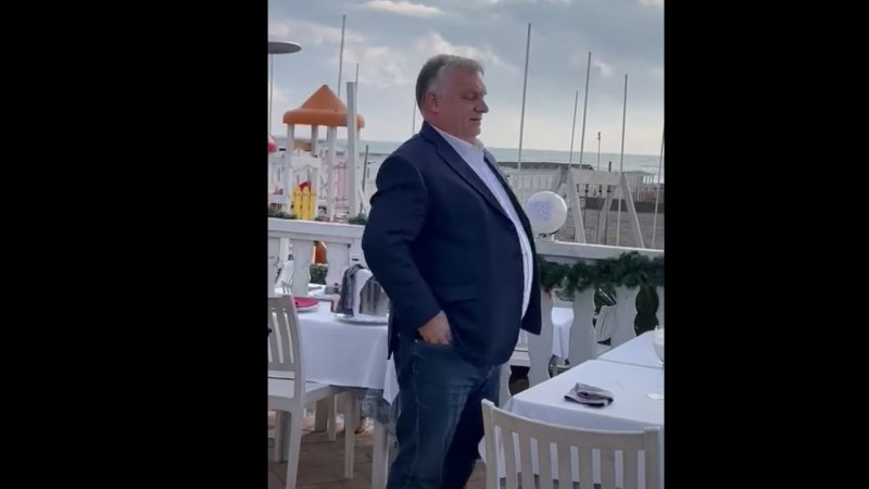 Katalán módra készített homárt evett Orbán Viktor az olasz tengerparton