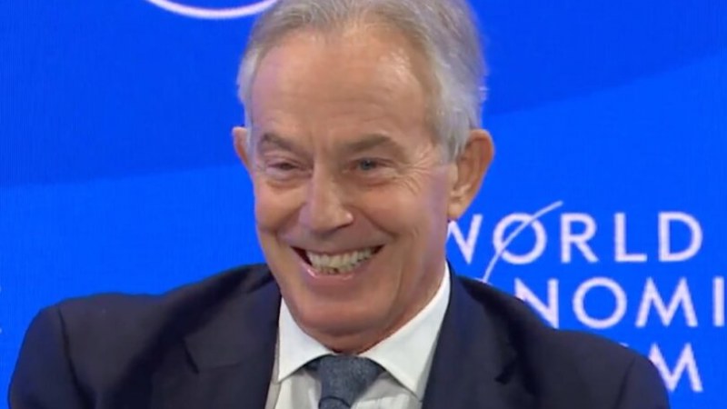 Tony Blair: „tudnunk kell, hogy ki volt beoltva és ki nem”